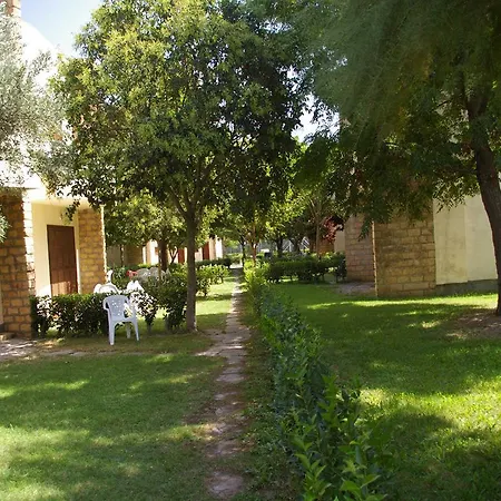 Hotel Villaggio Club Cala Verde 3*